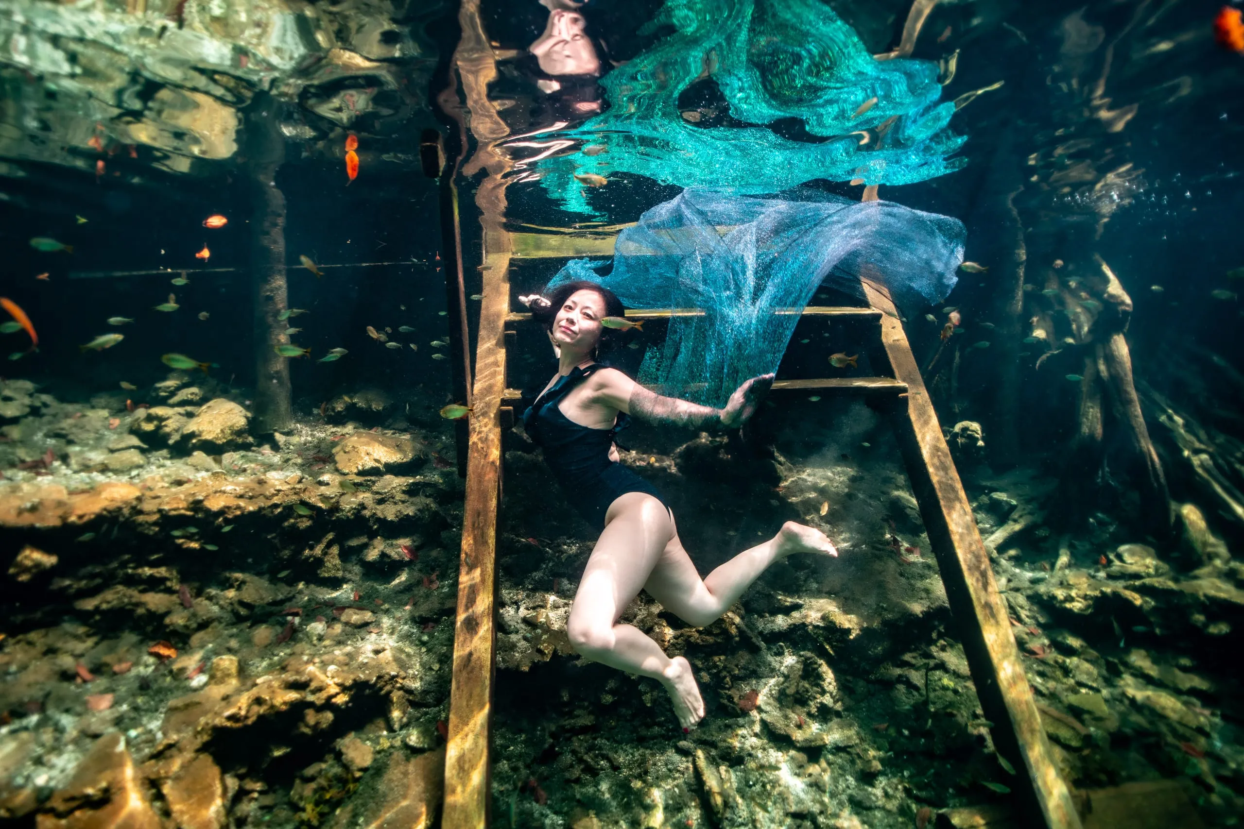 Underwater fine art photograph 25