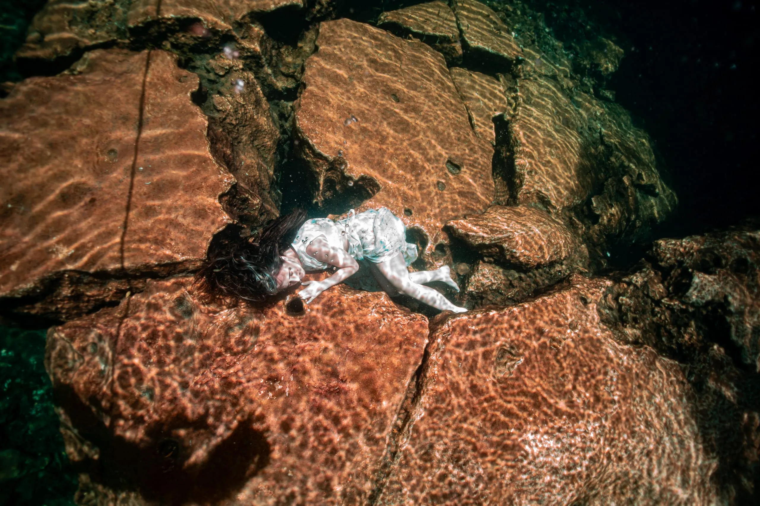 Underwater fine art photograph 32